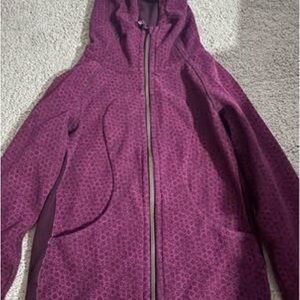 Lululemon Scuba Hoodie
Full Length Size 4